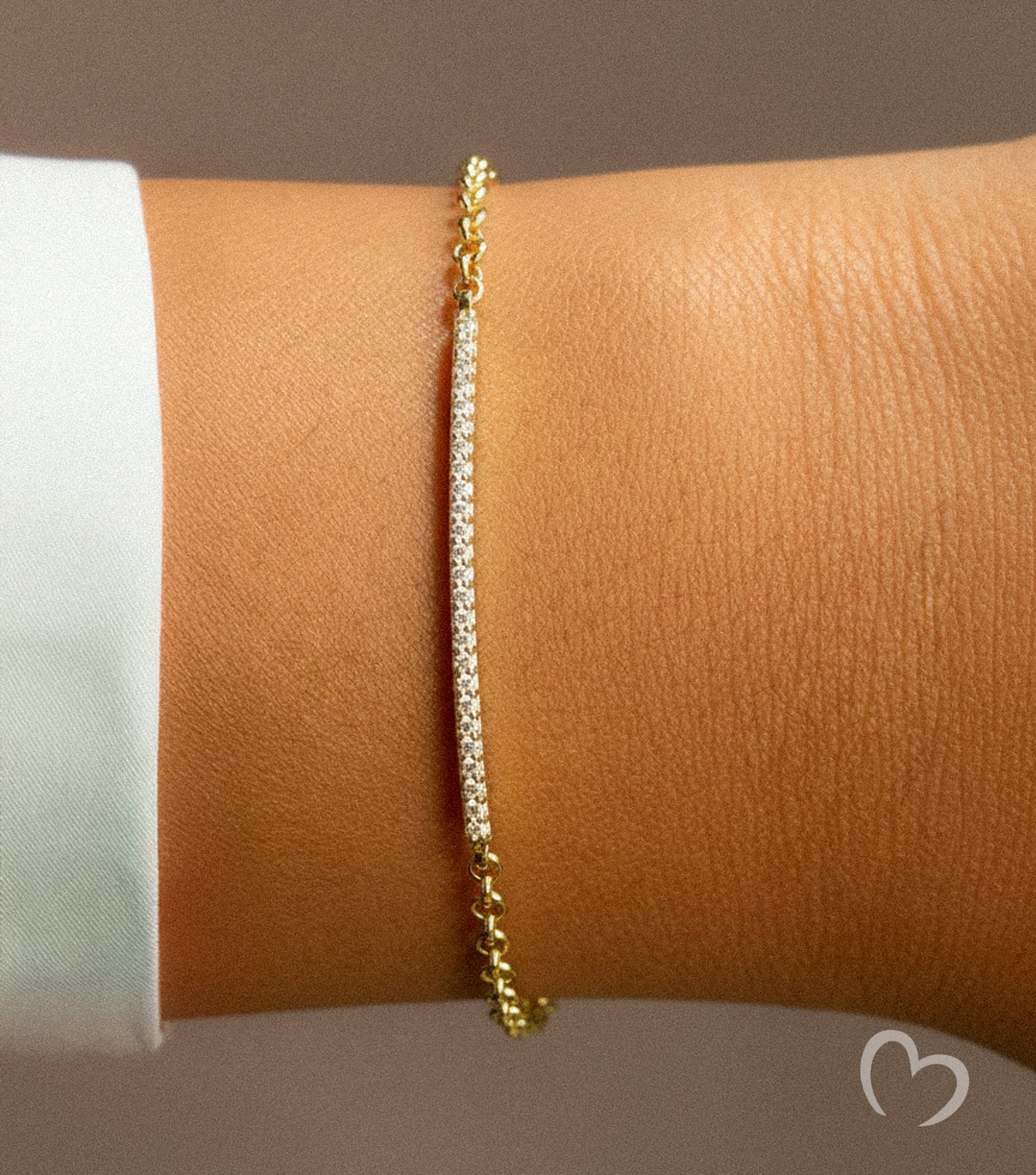 Golden Radiance Bar Bracelet - 18k Gold Filled Bar