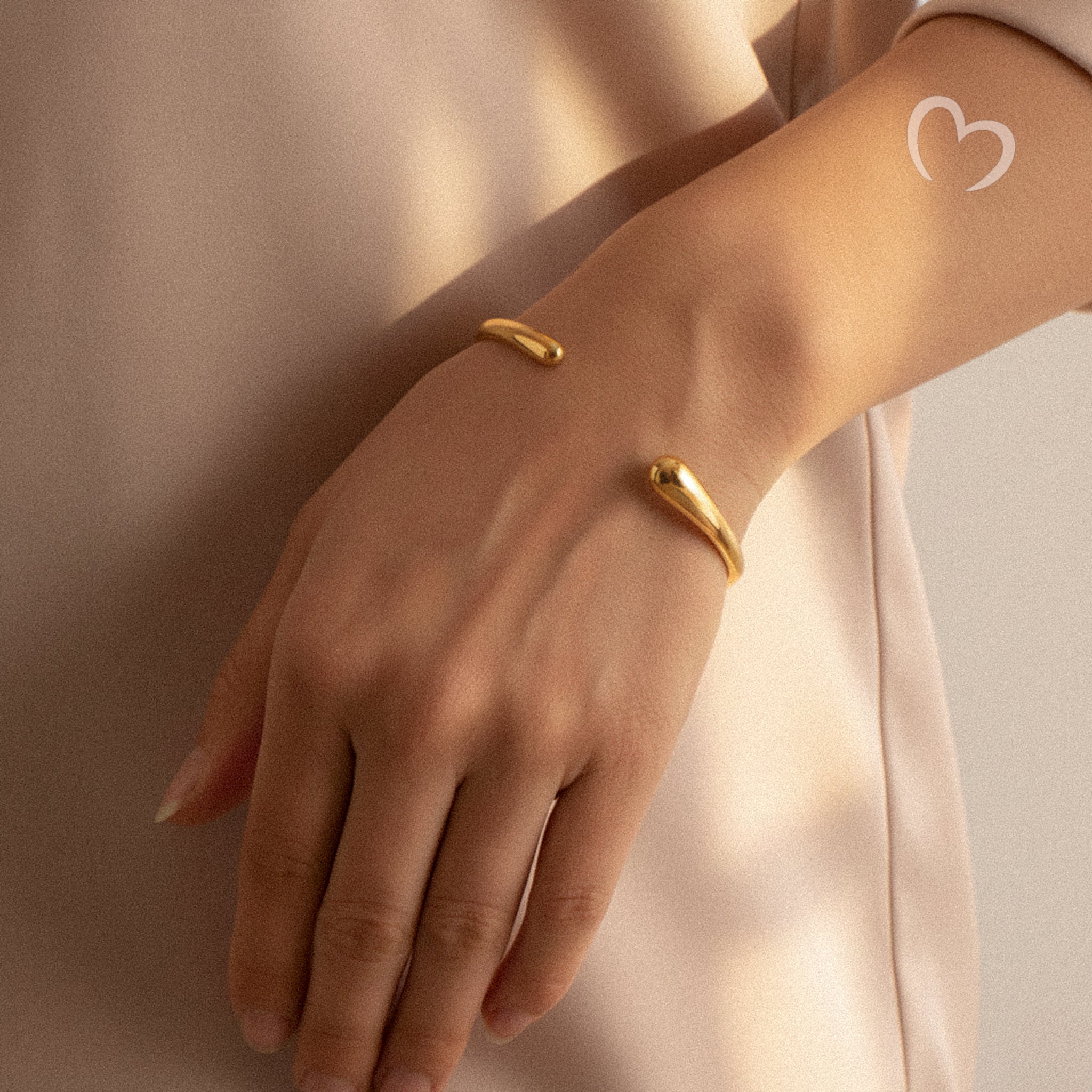 Golden Era Cuff - 18k Adjustable Cuff