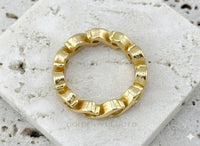 Eternally Golden Ring