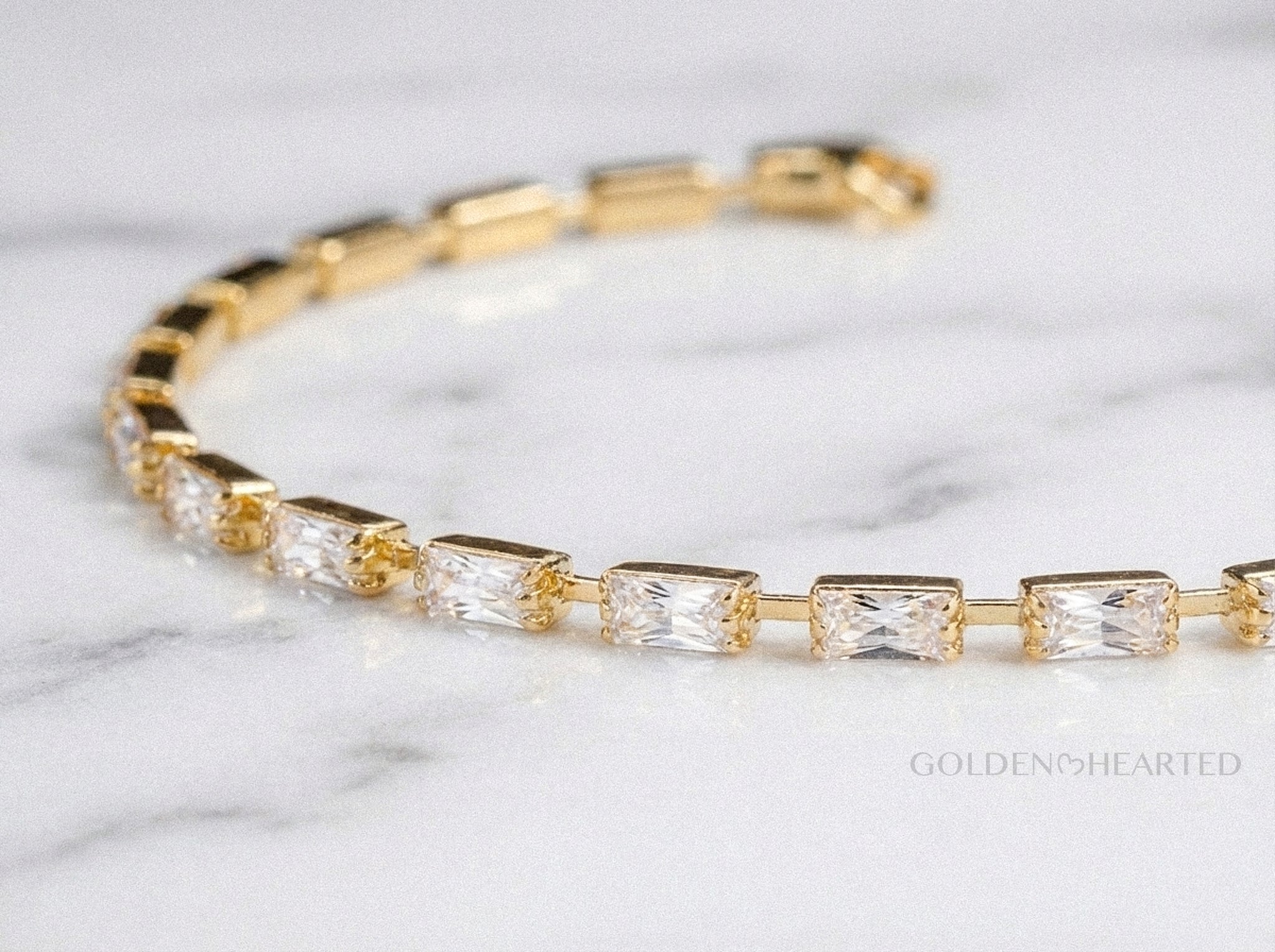 Beau Baguette Line Bracelet
